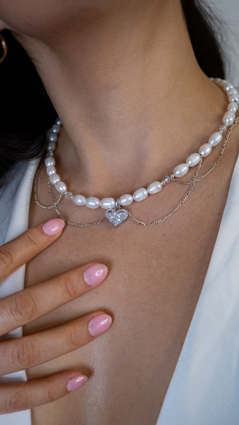 Collar corazón plateado