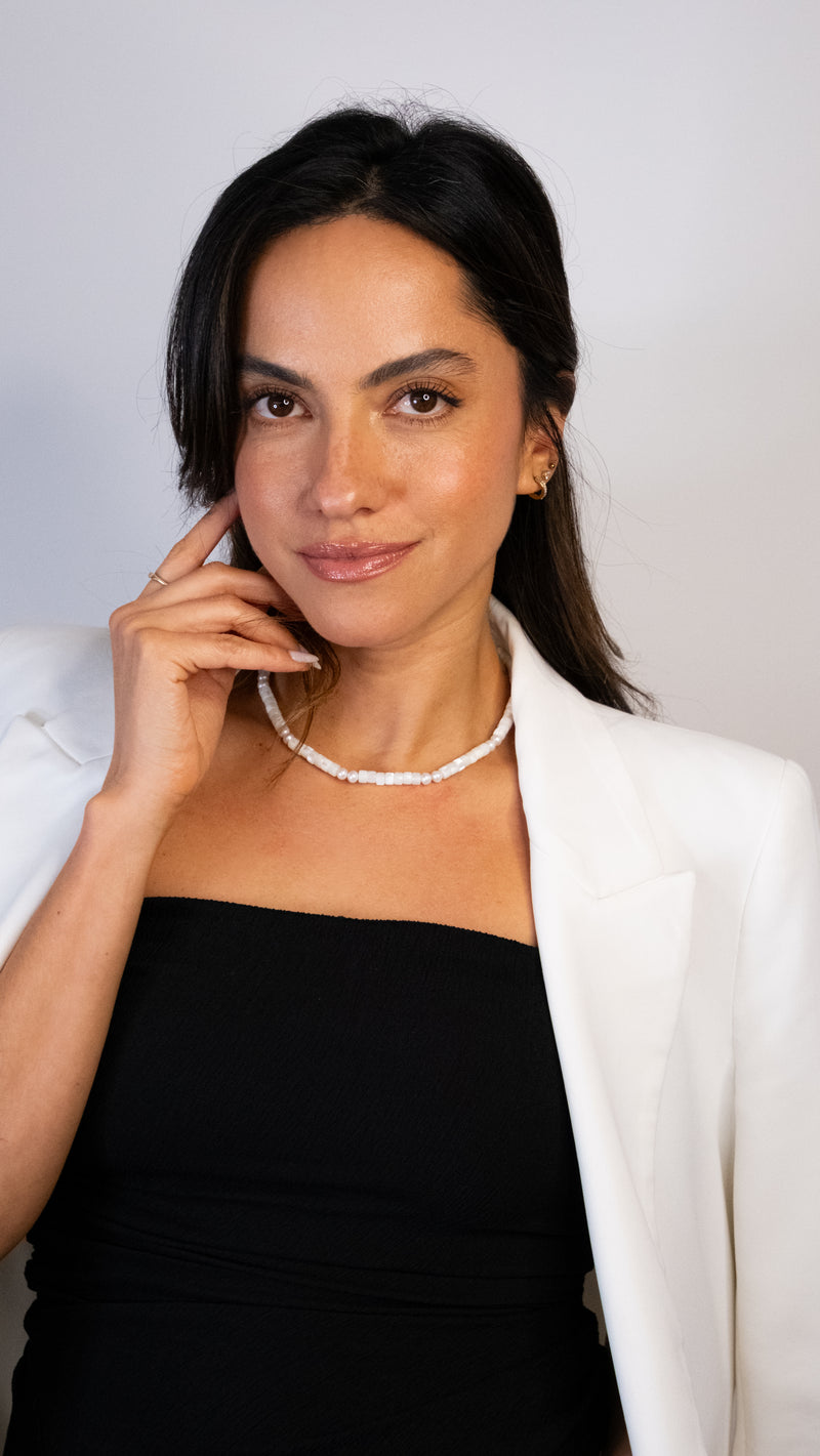 Choker de perla madre clásico