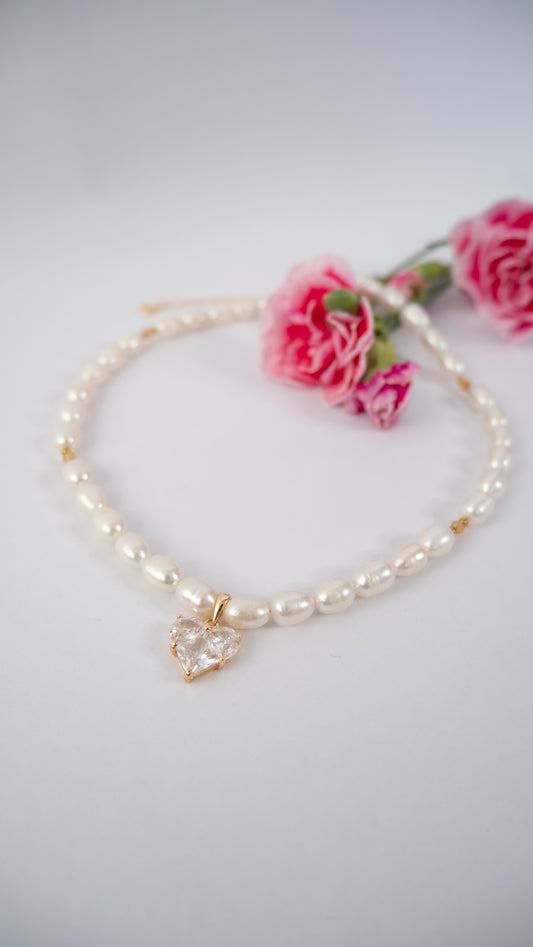 Collar corazón dorado
