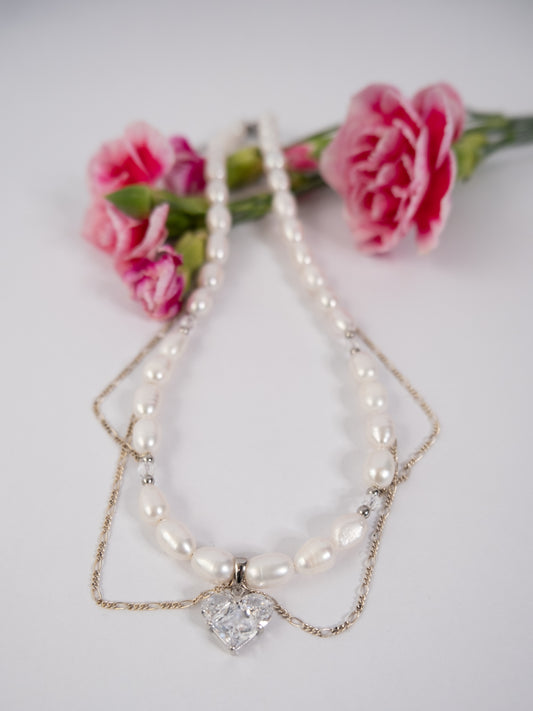 Collar corazón plateado