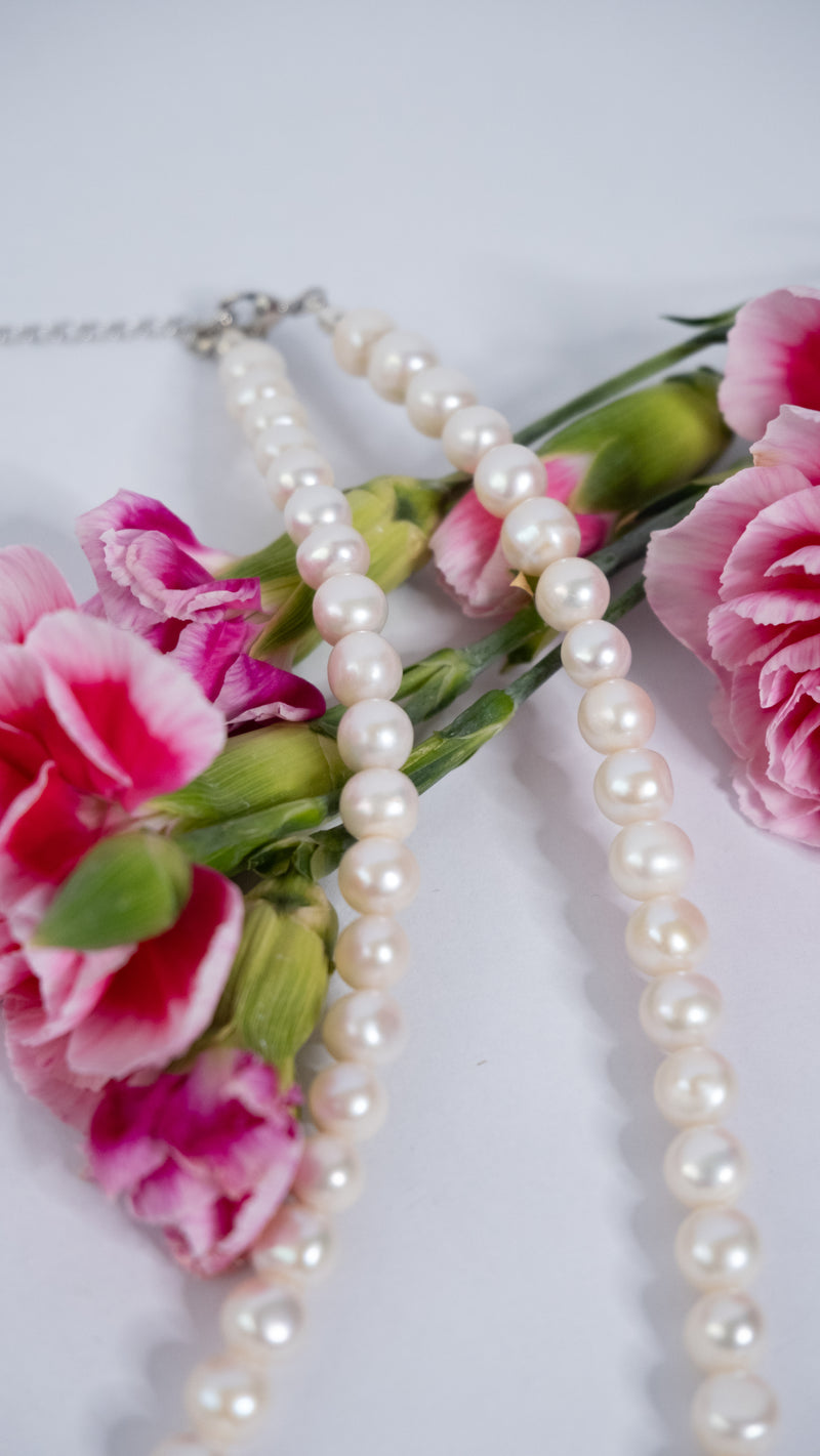 Collar clásico cruz