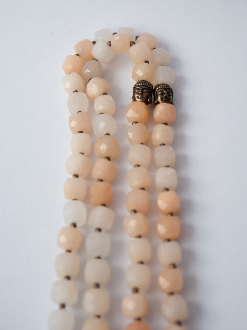 Japa mala de piedra sol