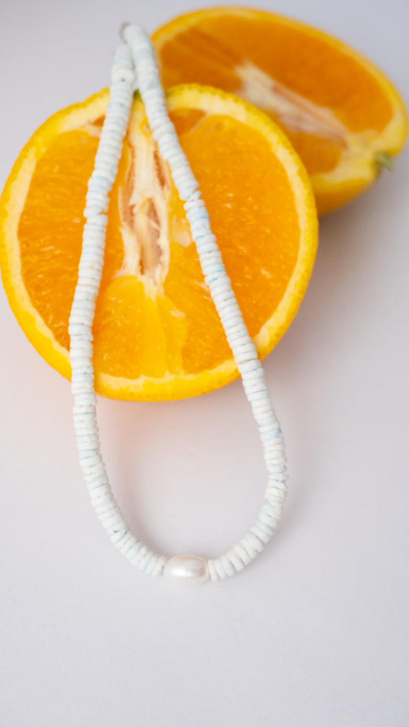 Choker de concha azul