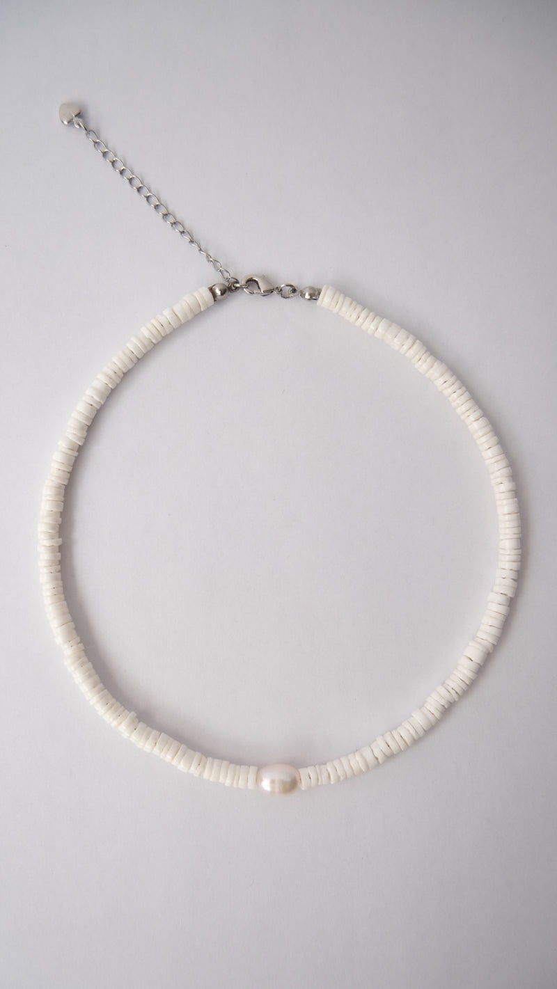 Choker de concha blanco