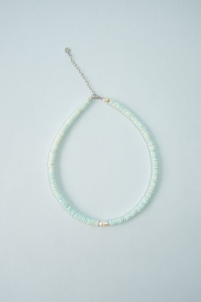 Choker de concha azul