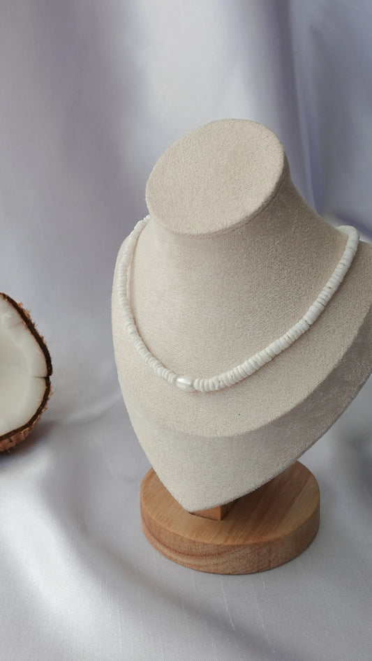 Choker de concha blanco