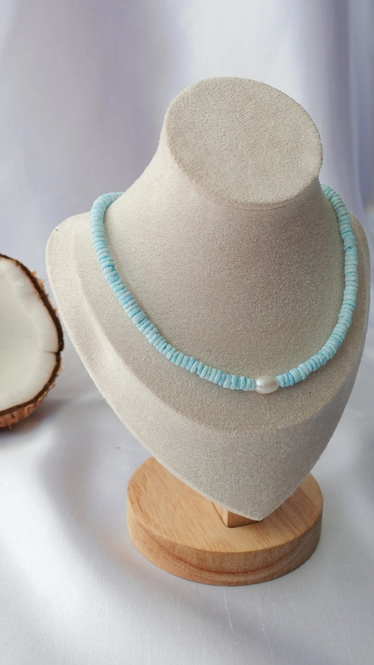 Choker de concha azul