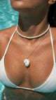 Choker y collar Concha