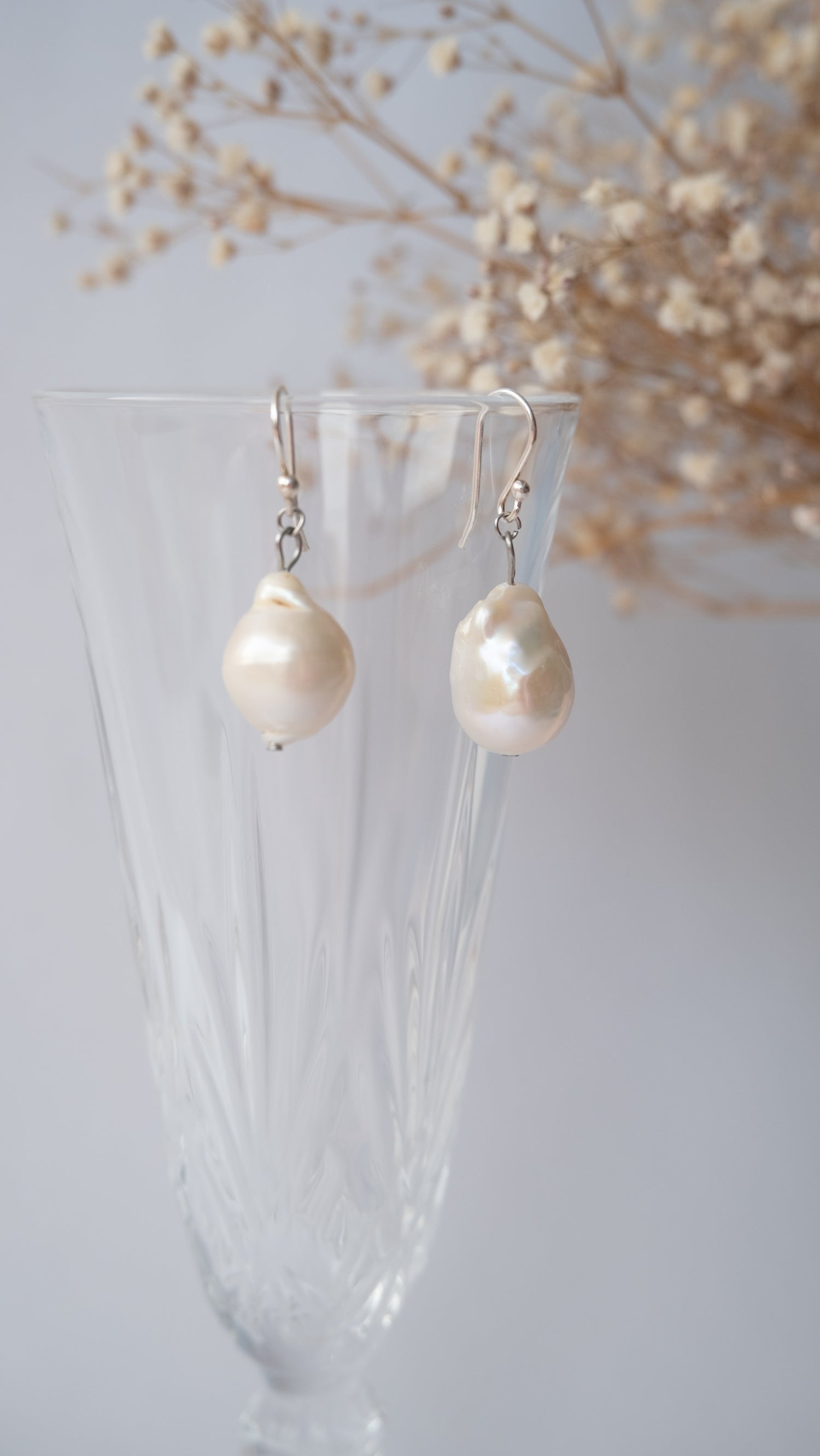 Arete perla baroque minimalista