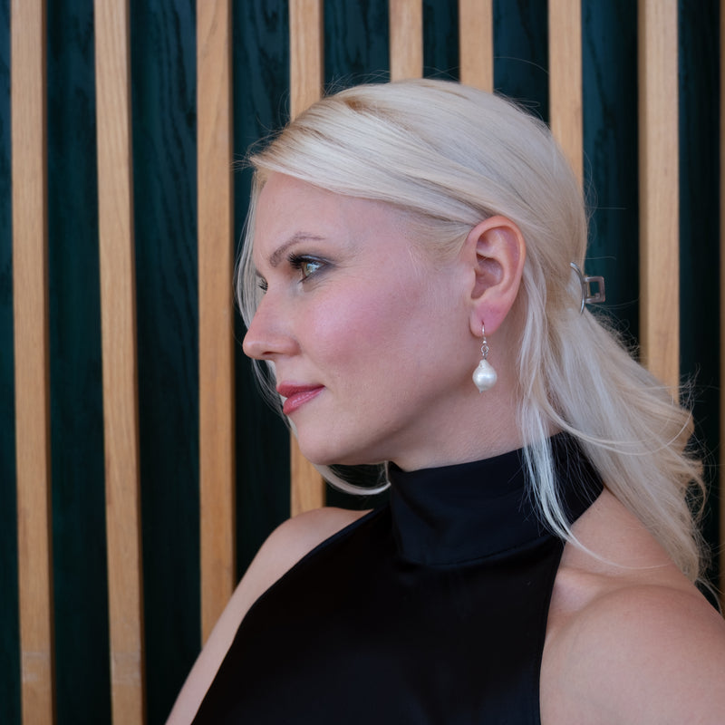 Arete perla baroque minimalista